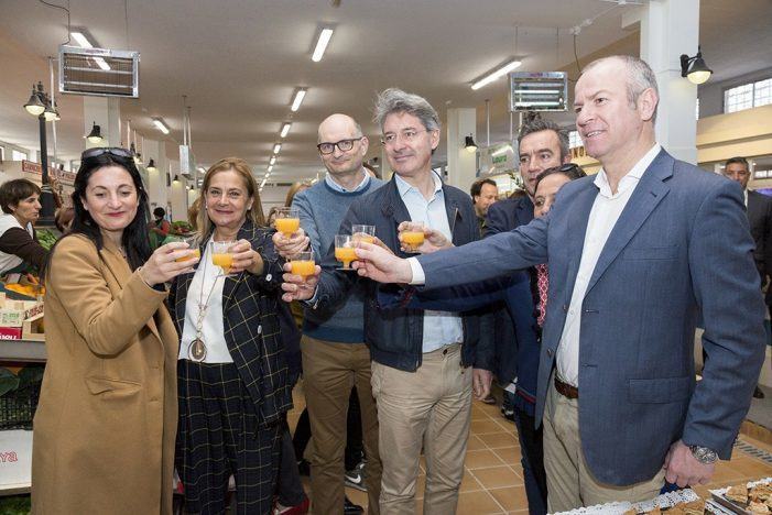 A Deputación de Pontevedra estrea no mercado de abastos do Grove o programa “Degusta Europa”