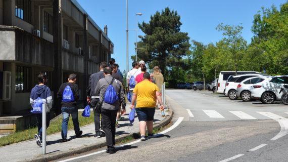 Máis da metade das emisións de carbono que xera a Universidade derivan da mobilidade