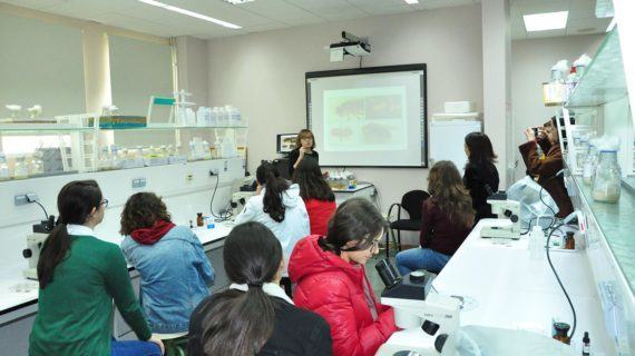 250 rapazas celebrarán o Día Internacional da Muller e da Nena na Ciencia nos laboratorios da UVigo