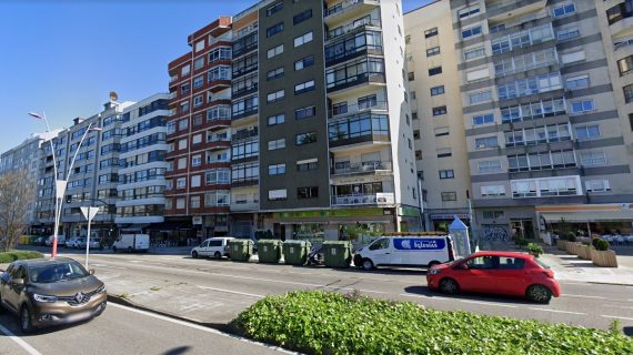 Sancionan a dos hombres en Vigo por conducir con el permiso de circulación figuraba con suspensión temporal y pérdida de vigencia en Vigor