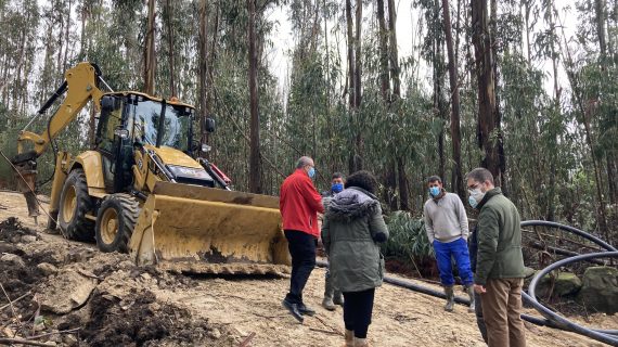 O Concello de Nigrán mantén a súacolaboración coas comunidades de augas veciñais renovando os colectores de Pracíns, en Chandebrito