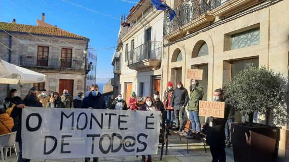 A Plataforma veciñal de afectados pola comunidade de montes da Guarda denuncia un novo atropelo na casa dos Alonso