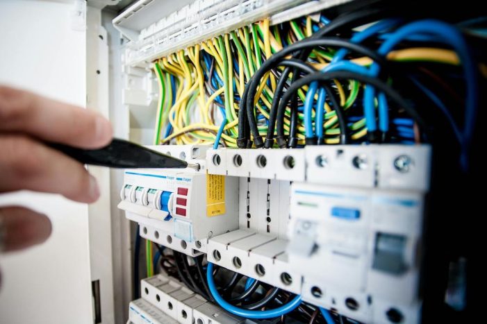 Beneficios del Curso Electricista Homologado