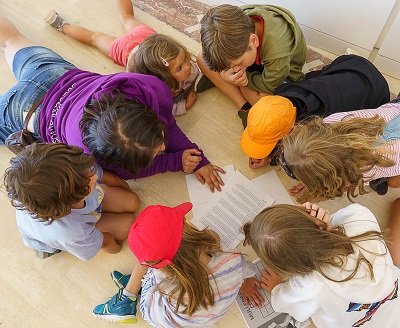 El Gaiás oferta con el campamento de naturaleza “Raíces e ás” una alternativa de conciliación en verano al tiempo que fomenta la conciencia ambiental en la infancia