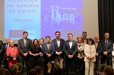 Diego Calvo asistió a la conmemoración de los 43 años de historia del cargo de delegado del Gobierno en Galicia